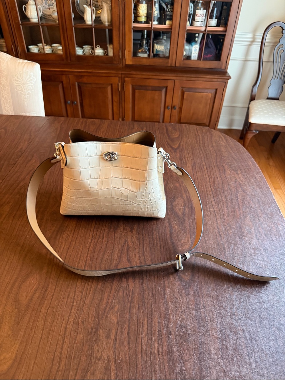 Coach Cream Ivory Croc Embossed Leather Crossbody Shoulder Bag